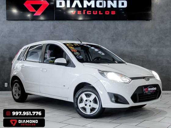FORD FIESTA 1.0 ROCAM S 8V FLEX 4P MANUAL FORD FIESTA 1.0 ROCAM S 8V FLEX 4P MANUAL